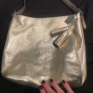 COACH gold leather HOBO. EUC.